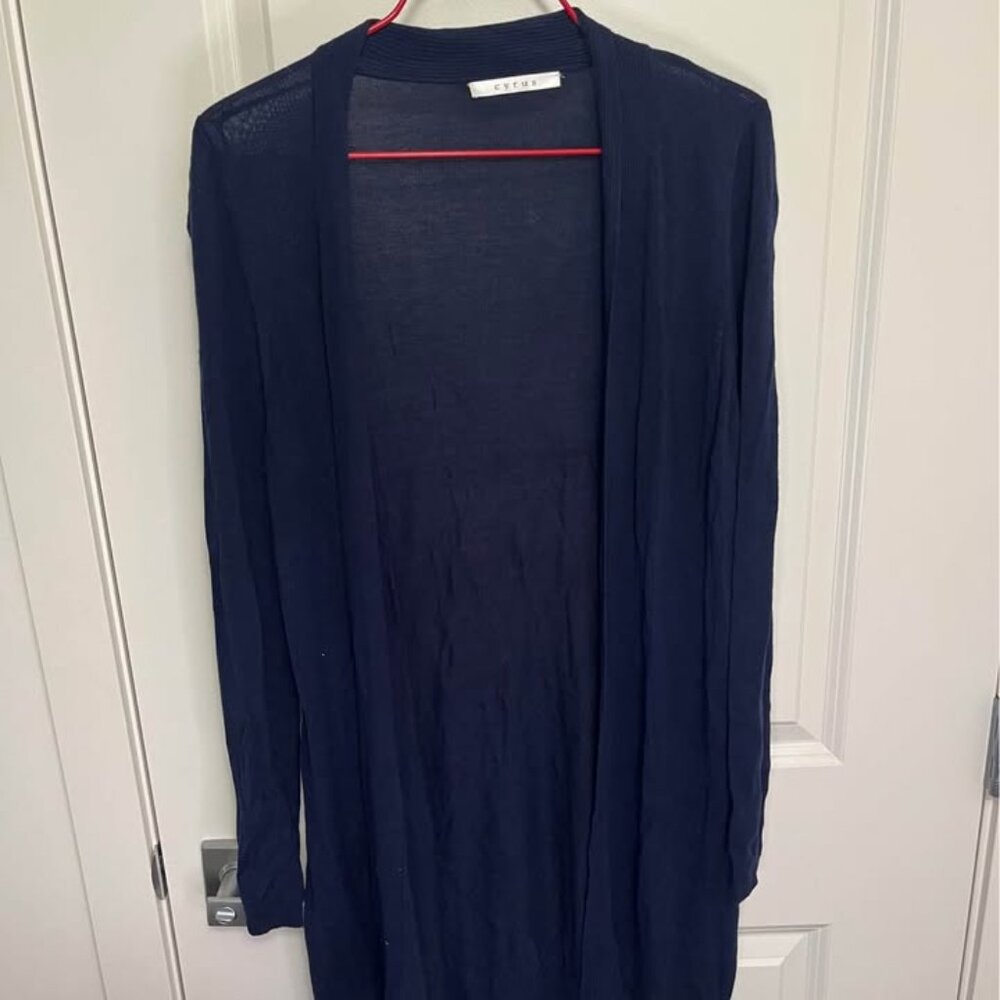 Cyrus Women's Midnight Blue Knit Cardigan